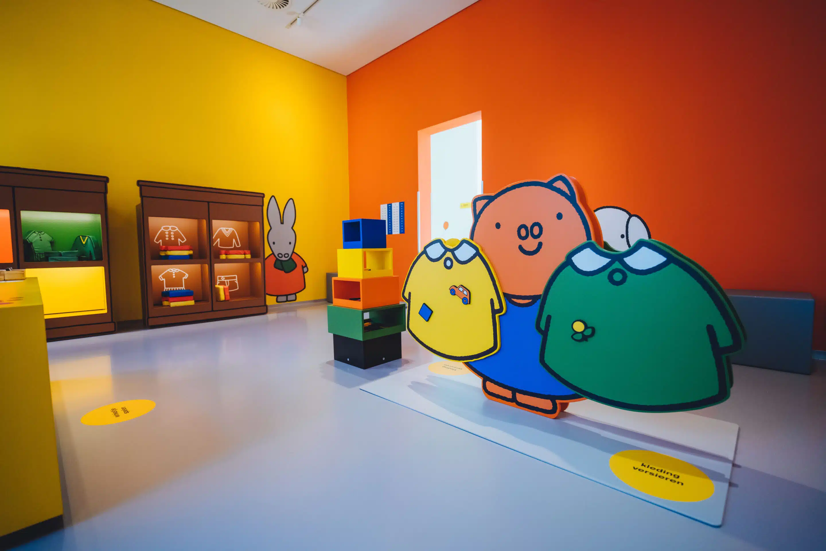nijntje museum - kleedkamer van nijntje