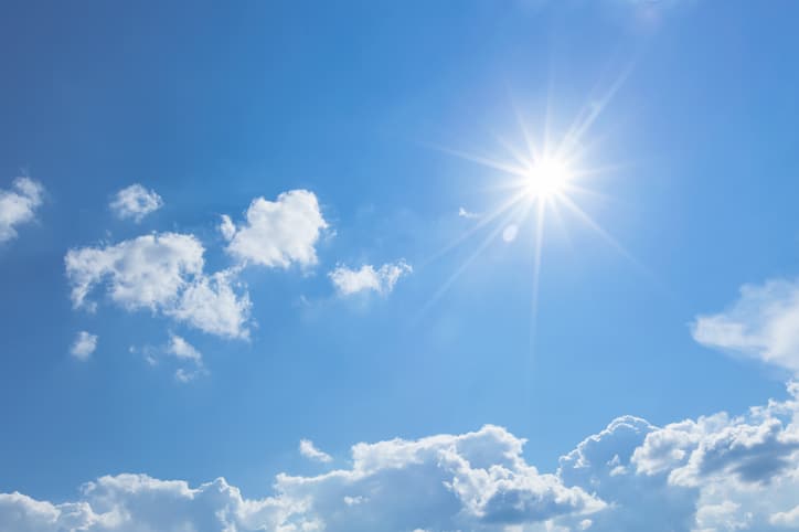 Zonnebrandcrèmes voor kinderen zonnestralen