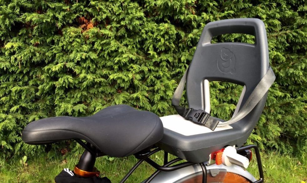 Review Qibbel 6+ Junior fietszitje achter Meer Voor Mama’s Shoppen