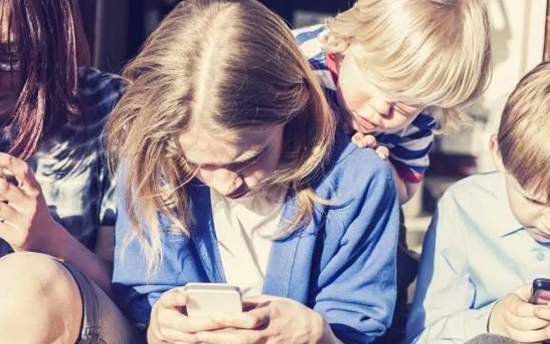 Mam, ik ben al 10 jaar, dus nu wil ik een smartphone!