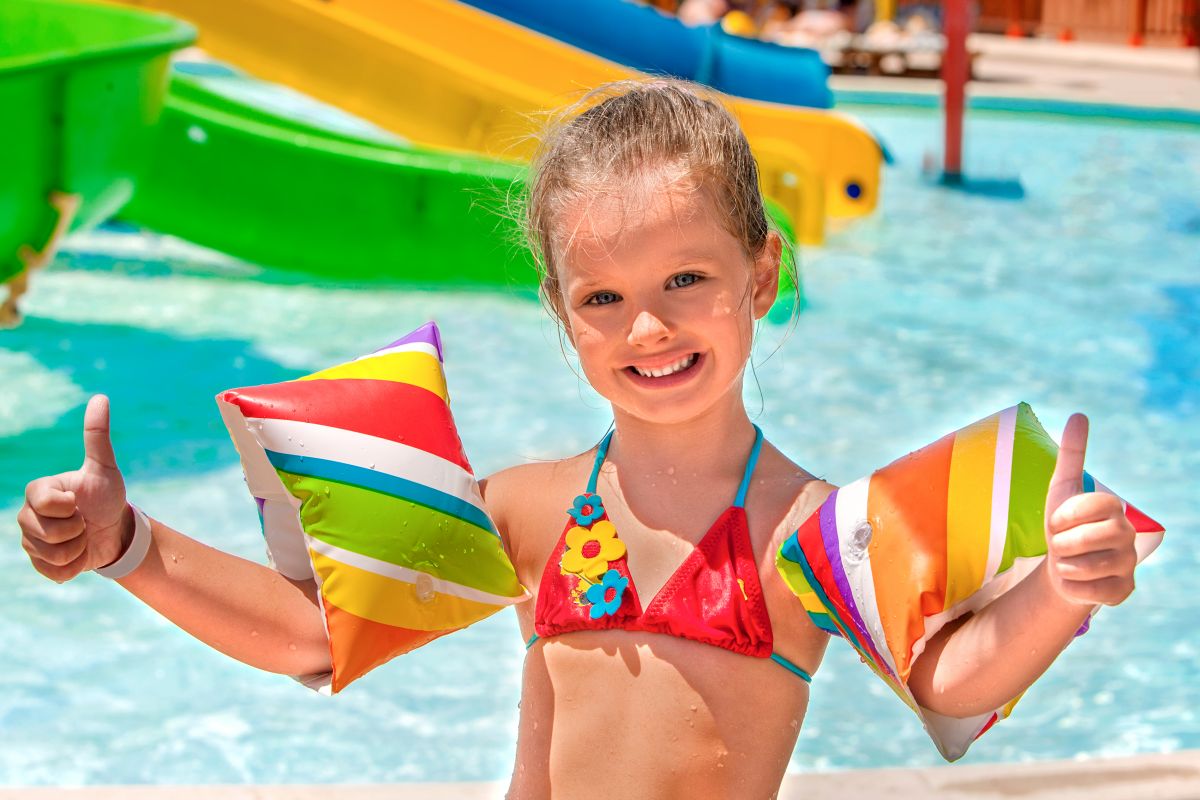residentie Leidingen Poort Zwembandjes voor je kind, welke kies je? - Meer Voor Mama's - Praktische  zaken