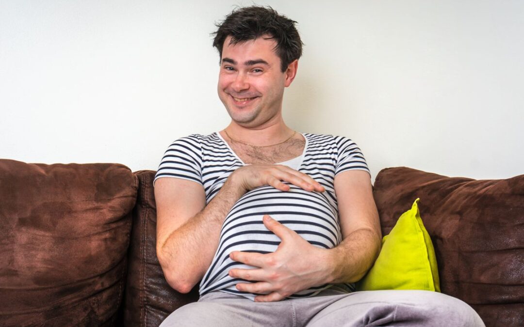 8 dingen die zouden gebeuren als een man zwanger zou zijn