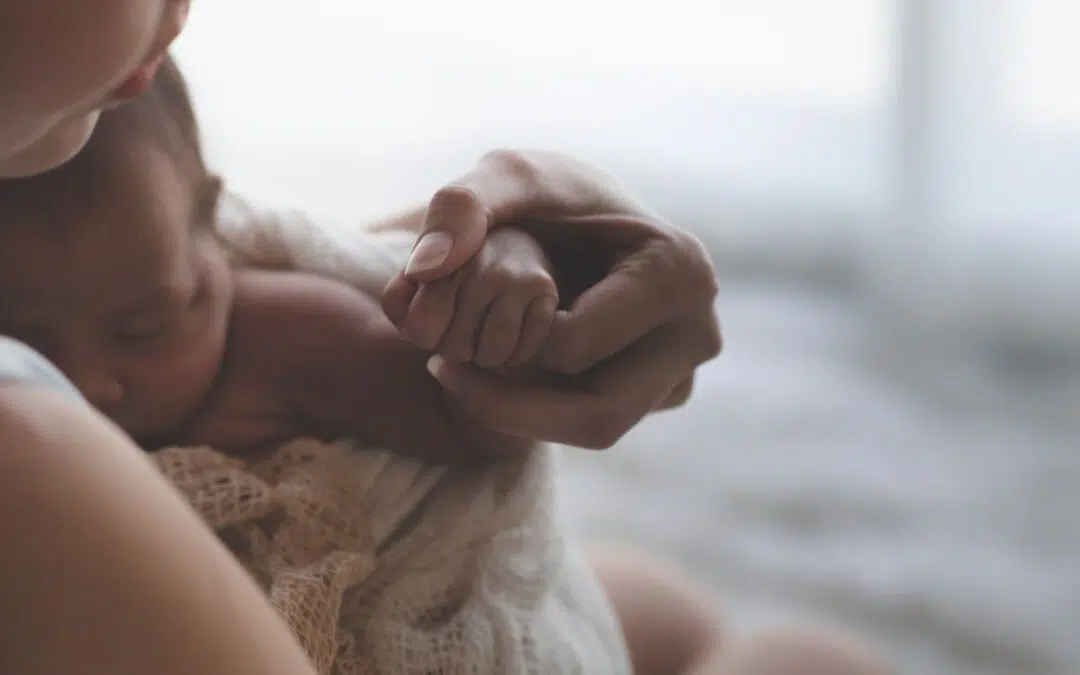 Hoe beleeft je pasgeboren baby zijn wereld?