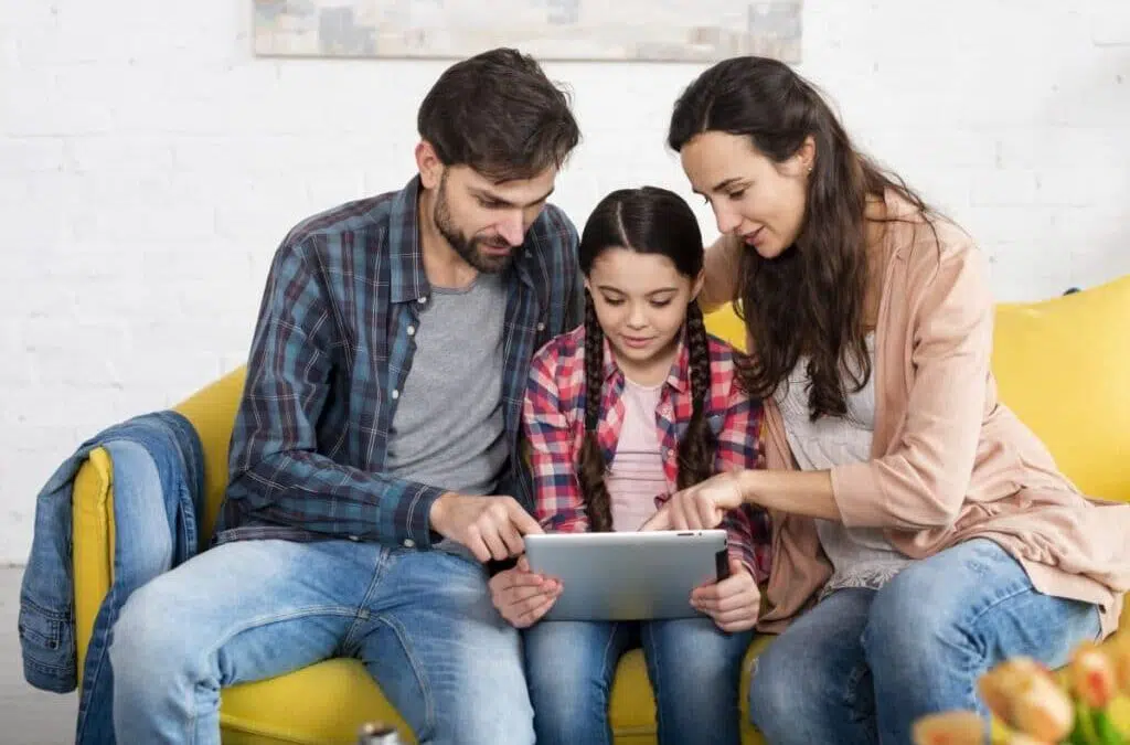 Beschermen we onze kinderen wel goed genoeg tegen de gevaren van het internet?