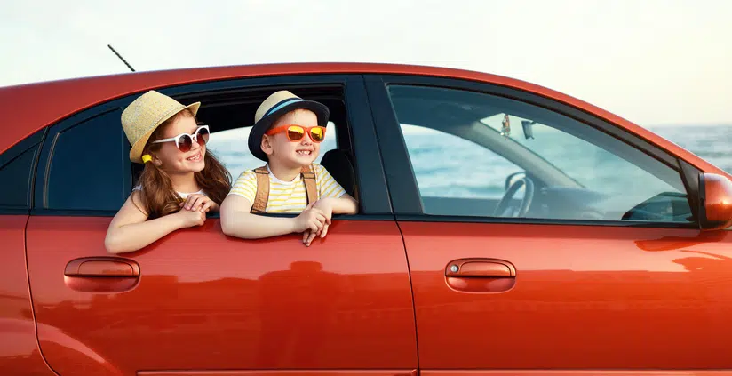 Tips voor een lange autovakantie met baby en peuter