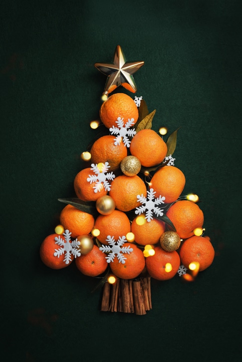 kerstdiner op school - kerstboom van mandarijnen